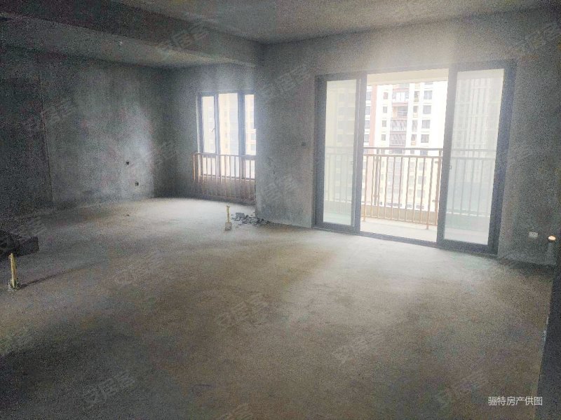 福州房产网>福州二手房>长乐二手房>吴航二手房>皇庭首占一号>800_600