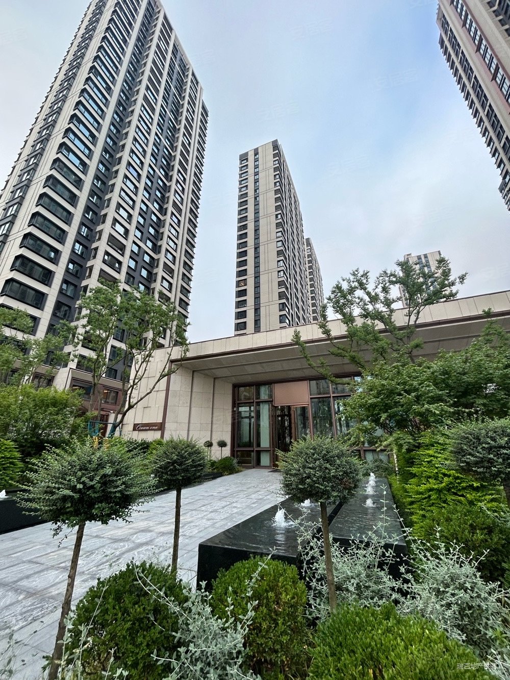 中粮瑞虹海景壹号3室2厅2卫168㎡南北1487.9万