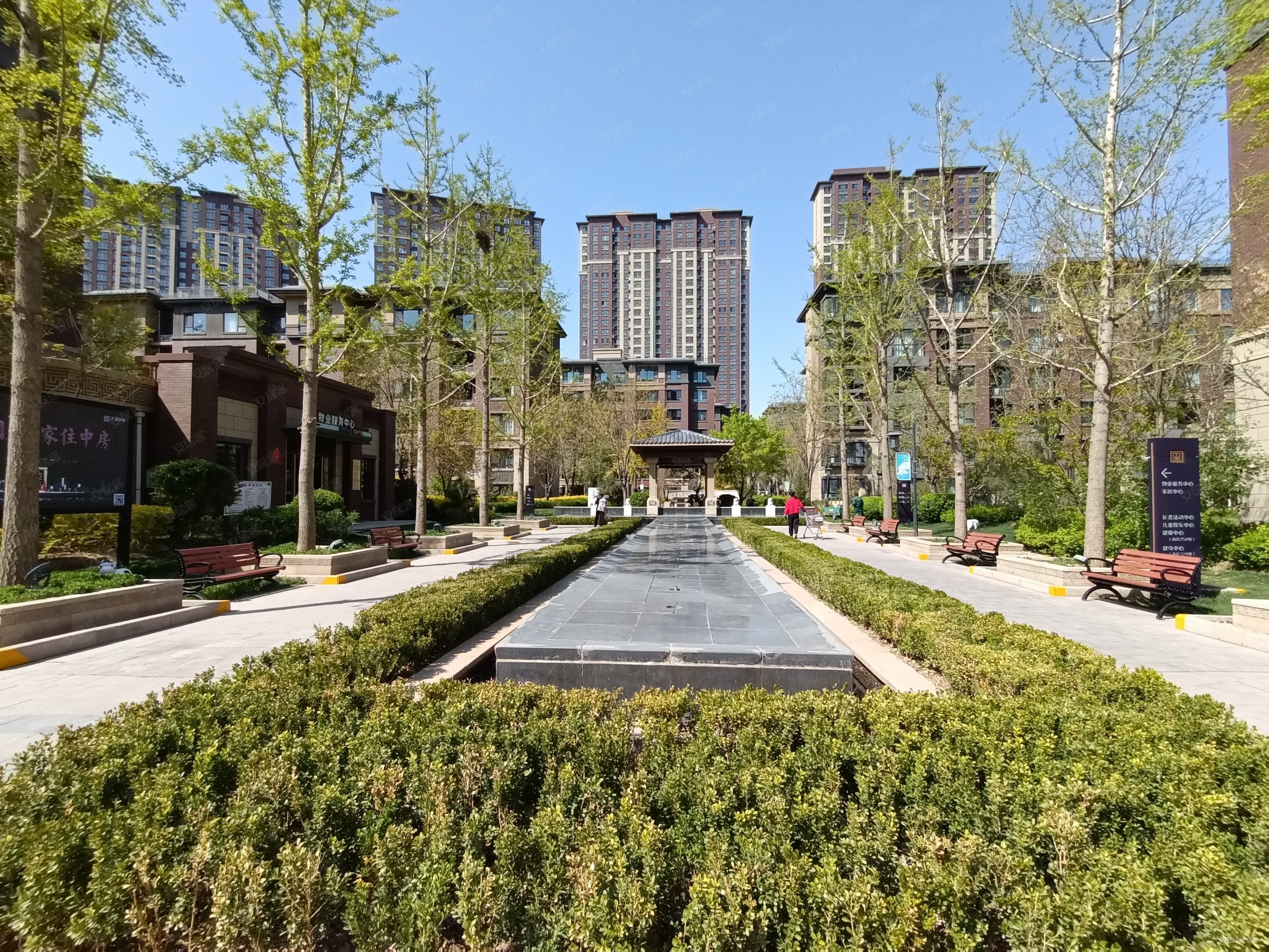 玺云台北区小高层 9楼 四室双卫 位置好带车位 密码锁随时看