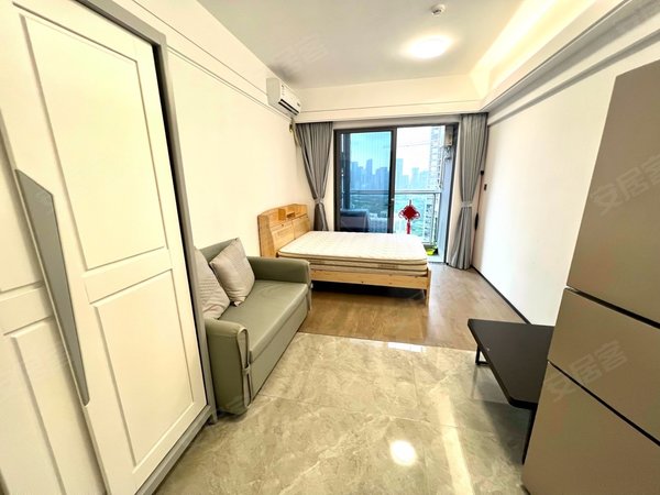 深圳南山前海远洋滨海大厦远洋滨海大厦  精装修 一房一厅 少有的公寓