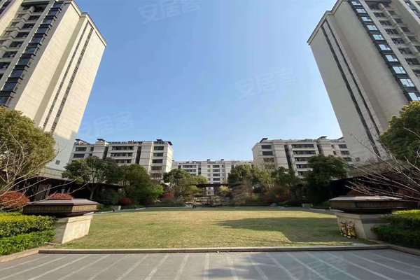 不足,虹桥正荣府怎么样,虹桥正荣府周边房产中介经纪人评价-上海安居