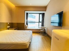 中懋天地酒店式公寓。中央空调，免费健身，可短租。