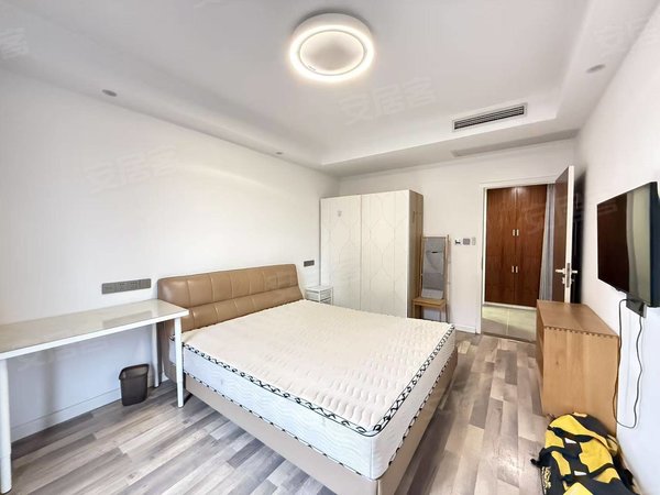 金华永康永康市区万鸿名城溪心方向小区，两室，可当三室，包物业车位，家具齐全，拎包入住出租房源真实图片