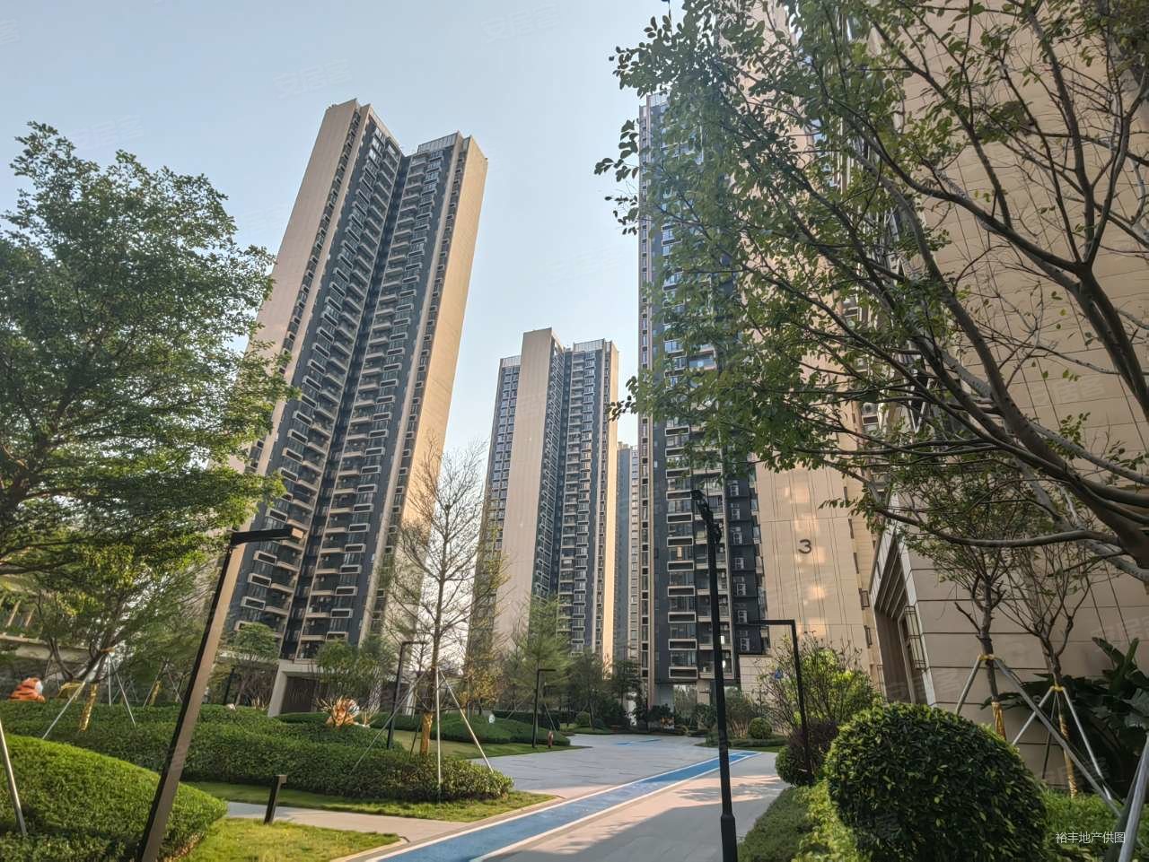 万象府