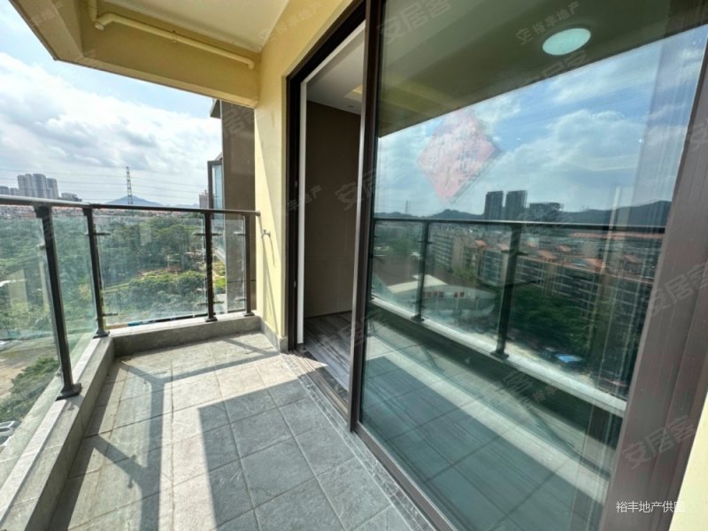 海德琥珀台全新未入住朝南3房双阳台设计西平繁华地段急售