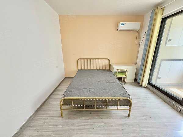 徐州金山桥开发区高铁站保利合景珑湾三期(1-14号)自己房子 万象府 押一付一 精装修 金龙湖 软件园 华道维音出租房源真实图片