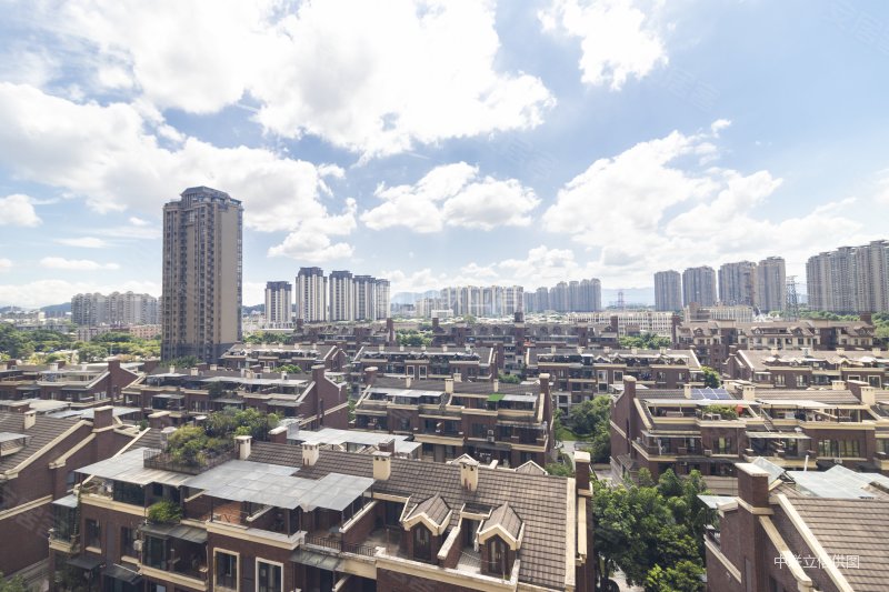 泰禾红峪丨三房丨东南北丨精装修丨满二