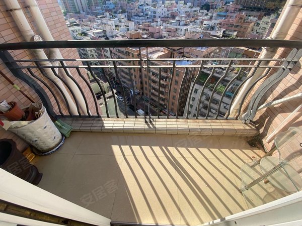 深圳福田皇岗皇庭彩园居家花园,户型方正实用,采光佳,有钥匙!