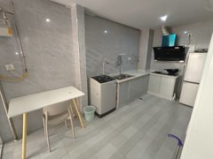 巴中巴州回风回风 中泉国际广场 精装套一 带天然气厨房 短租月付随时看房出租房源真实图片