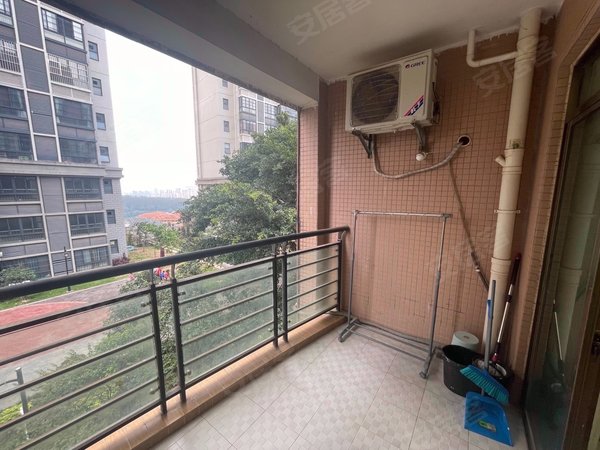 南宁青秀仙葫天池山天池山 3室1厅2卫 电梯房 精装修 南北通透 价格可