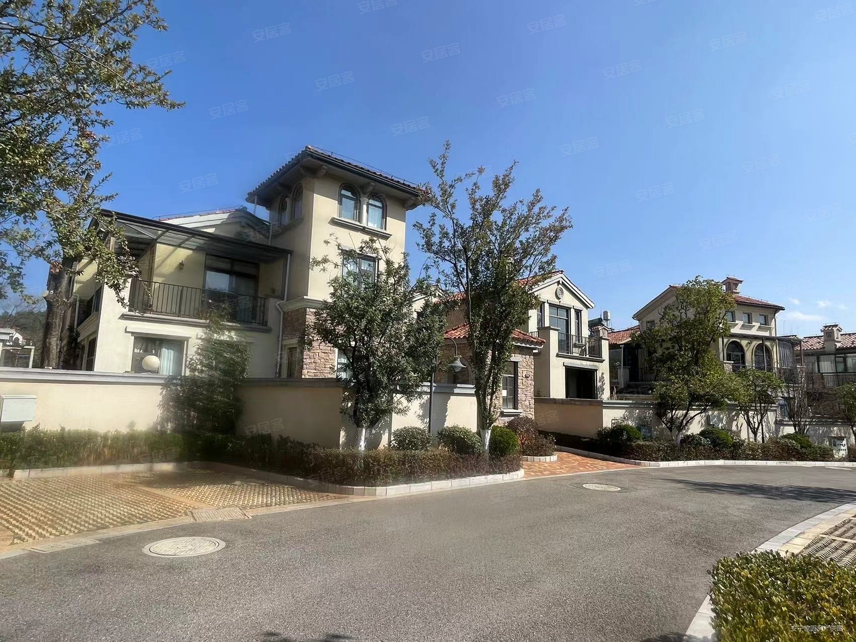 温泉山谷(4期别墅)二手房,180万,4室2厅,2卫,166平米-昆明安居客