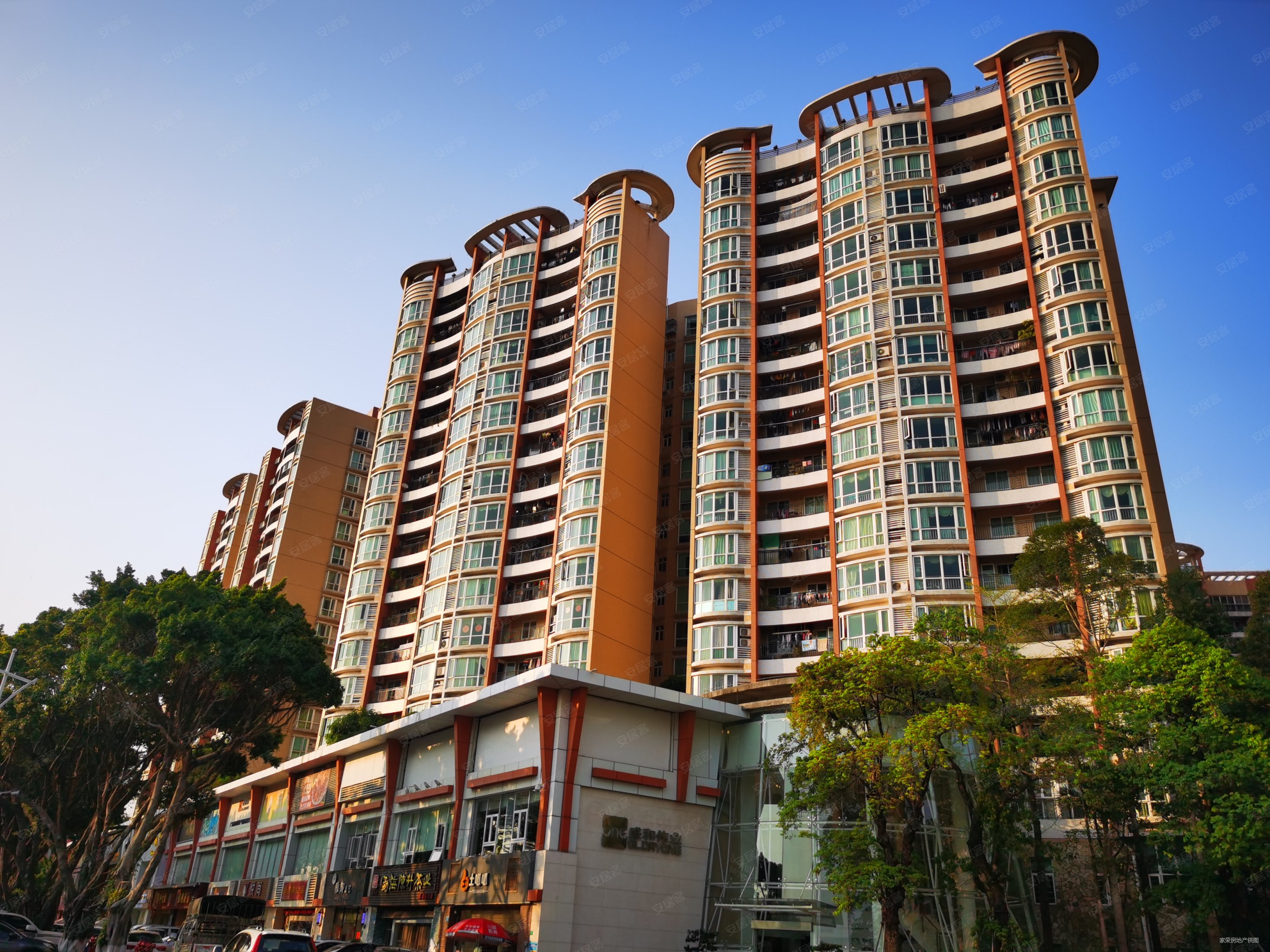 体育公园盛和花园精装3房出售高楼层景观好看整个东莞市