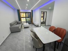 平湖平湖市区市区龙湖春江天玺2室2厅，押一付一，可短租，近明湖公园，明湖花海出租房源真实图片