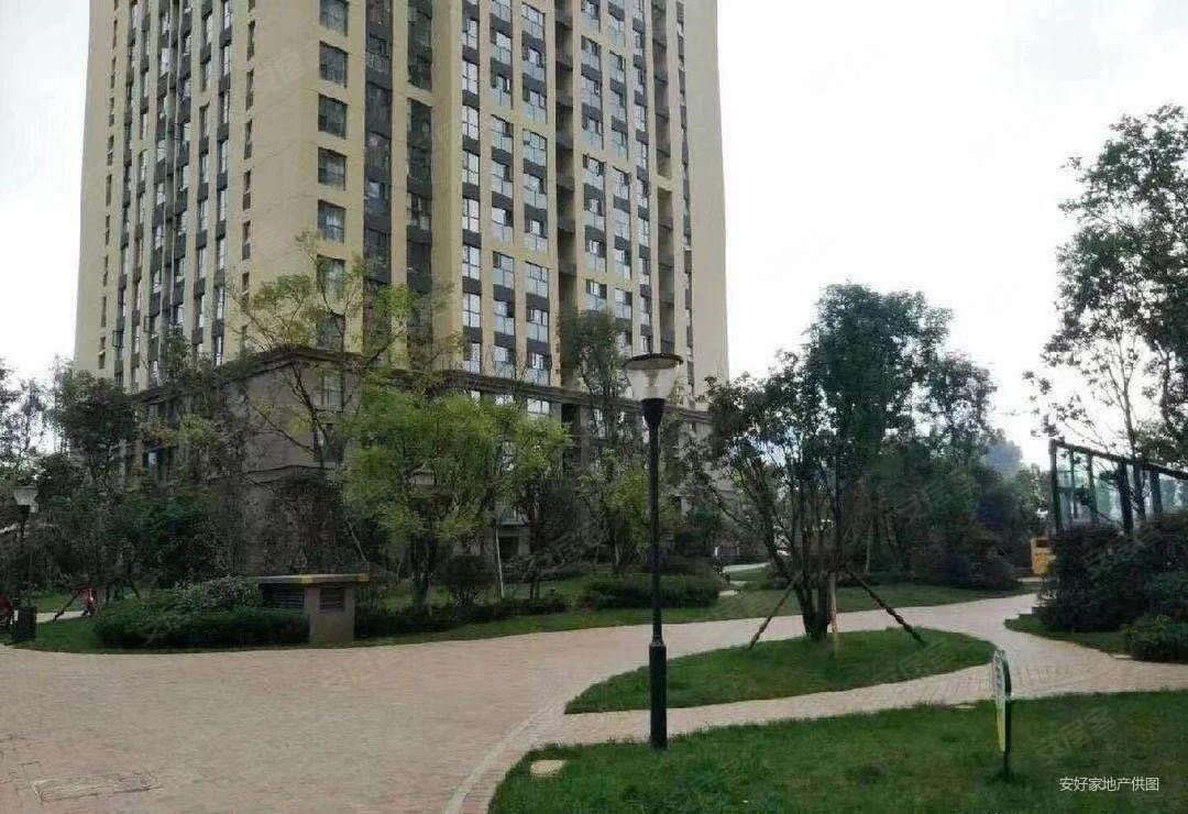 俊发城紫薇苑2室2厅1卫77㎡东南72万