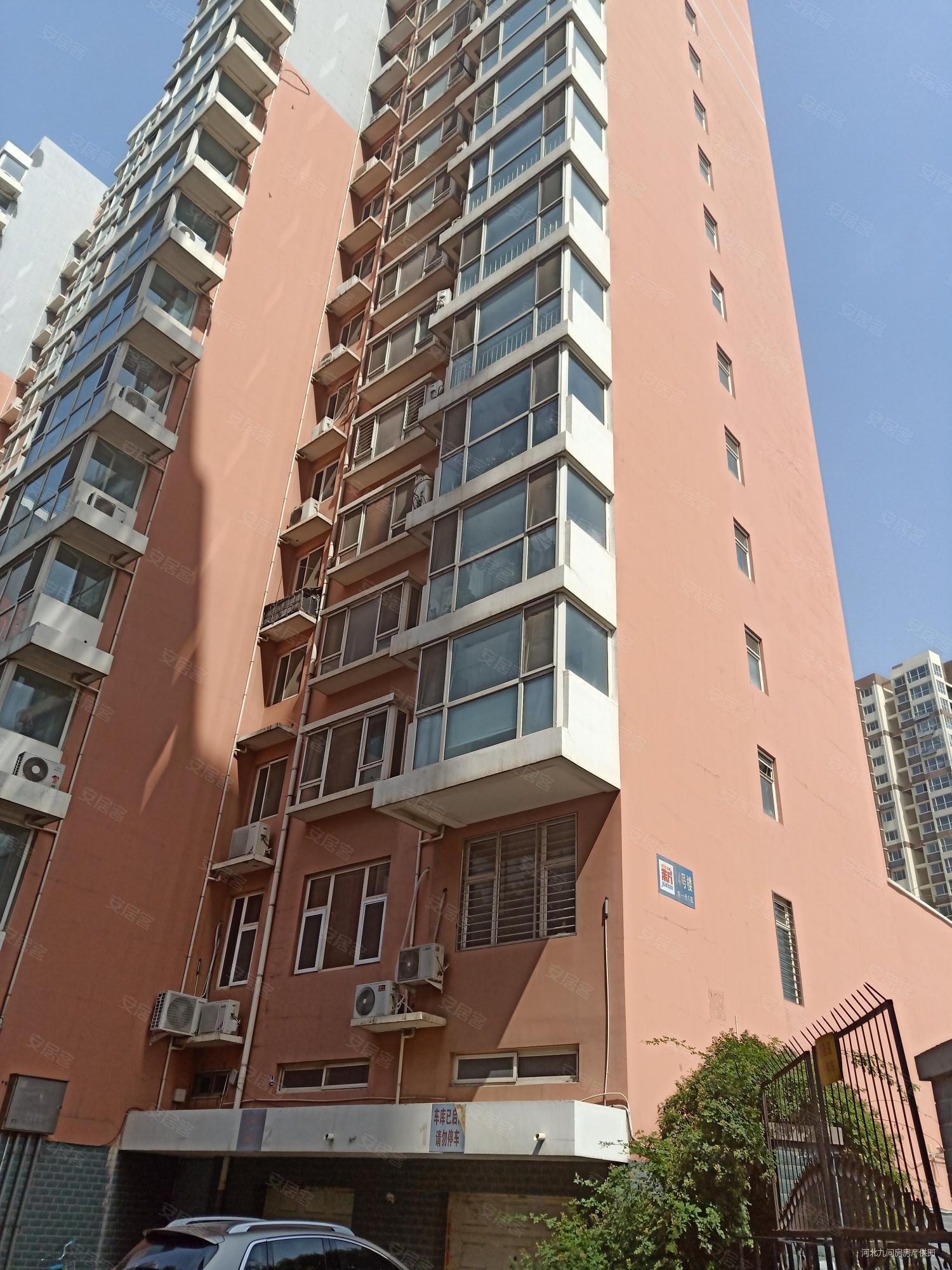 新一代c区3室1厅1卫106㎡南111万