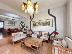 唐山路南路南本人有南湖多种 多样 别墅 家用招待 钥匙在手 找我私聊出租房源真实图片