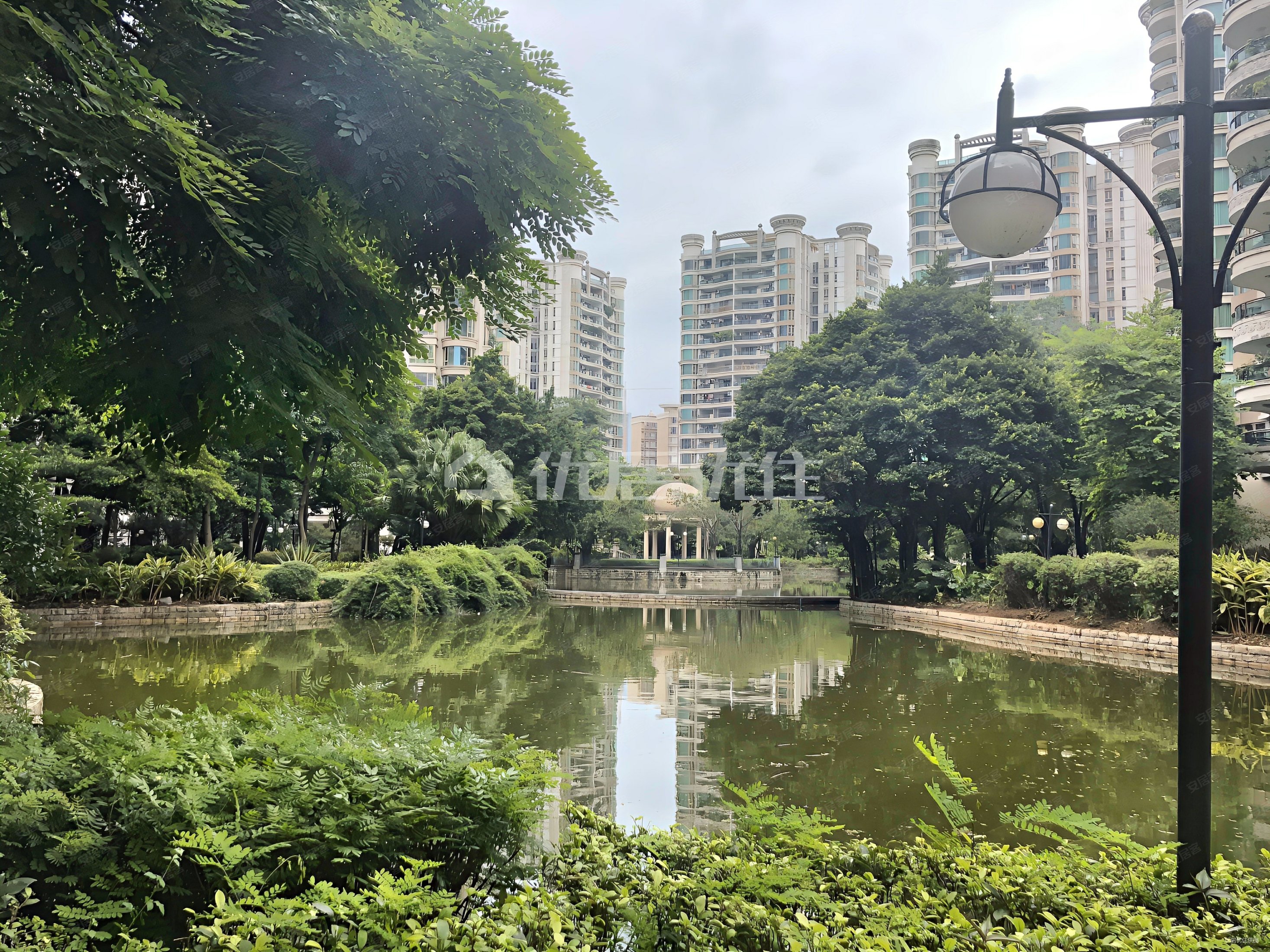 珠江帝景苑5室2厅2卫163㎡东南1800万