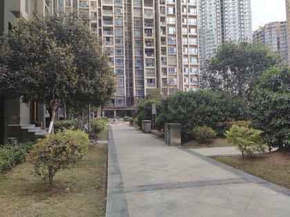 煌华晶萃城