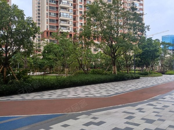 良庆周边租房,印象御景湾 3房中间楼层 看小区安静1300,良庆租房-南宁