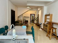 河池宜州宜州城区龙港星城附近 自建房二楼套房3房 可短租 配套齐全出租房源真实图片