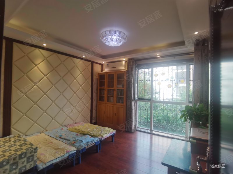 富山花园 临地铁 交通便利 商圈成熟 豪华设计 近医院