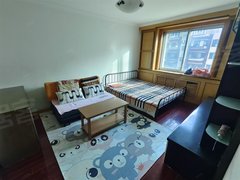大连西岗新起屯新起屯 八一路转盘附近 一室5楼 南向 随时能看 价钱能谈出租房源真实图片