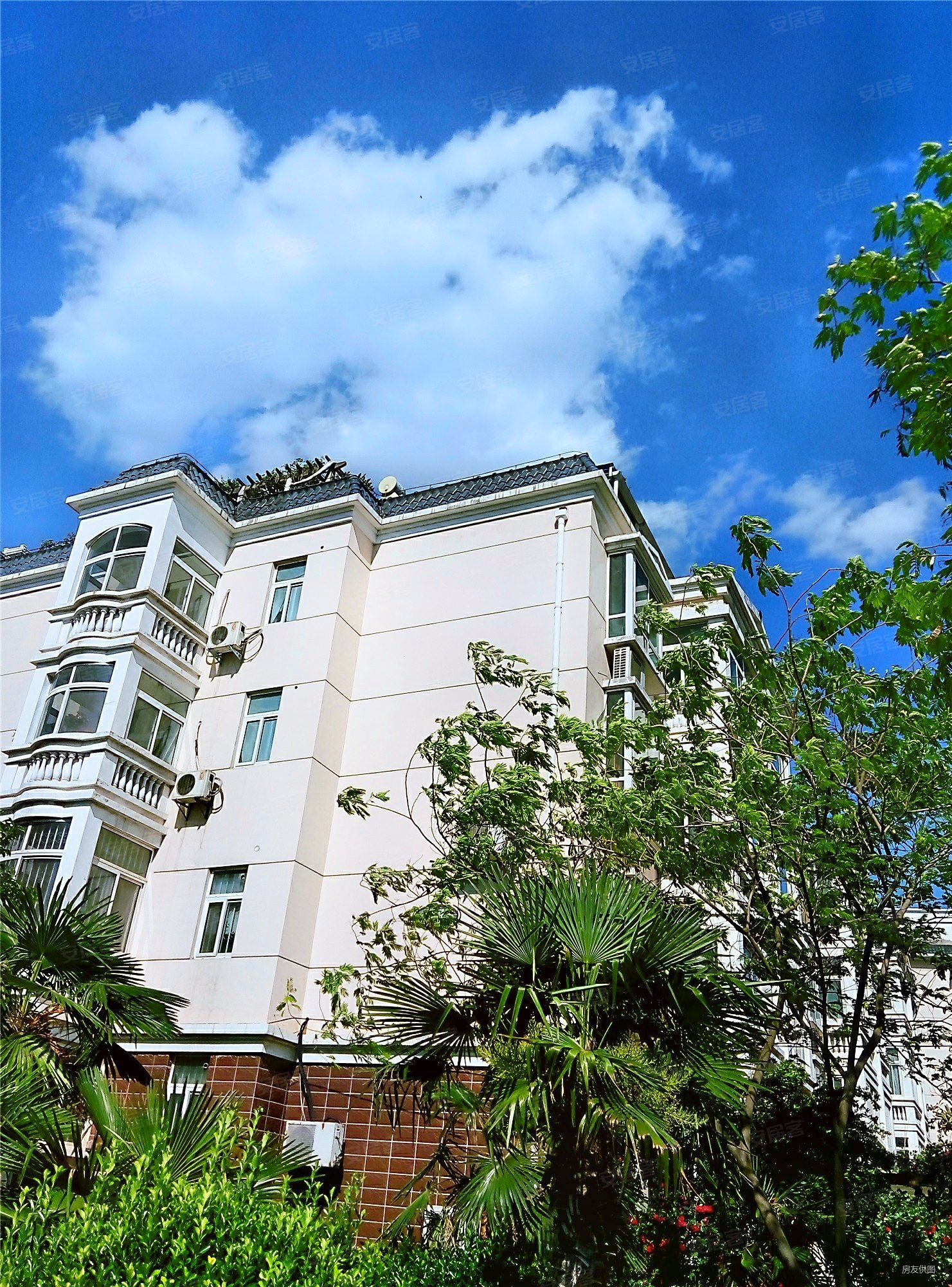 帝湖花园西王府2室2厅1卫103㎡南98万