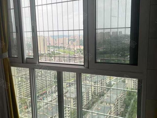 重庆荣昌荣昌城区荣城华府荣城华府,精装修,家具家电齐全,拎包入住