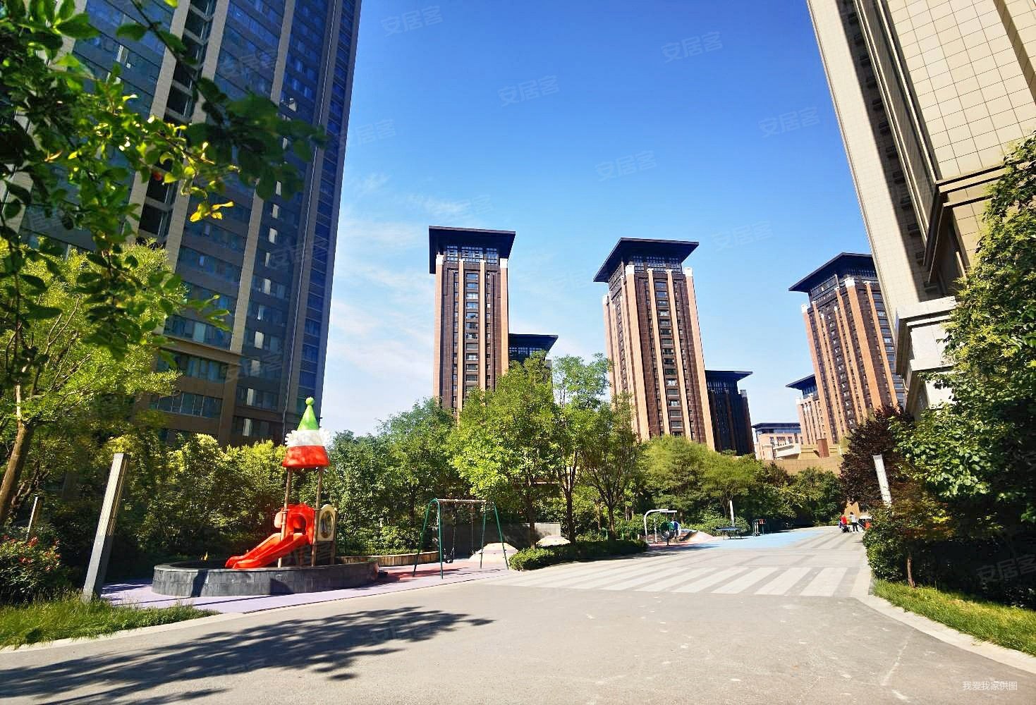 荣民宫园学府3室1厅1卫93.08㎡南155万