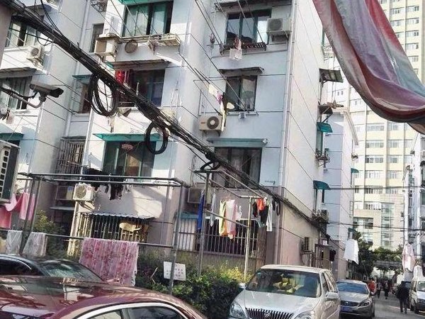 老西门板块!陆家浜!精装一室!采光好! 全套家具!拎包入住!