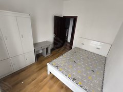 汉中汉台滨江新区吾悦合租房  拎包入住 无中出租房源真实图片