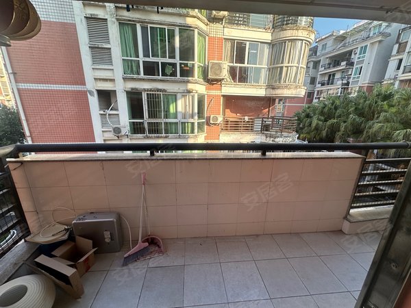 【多图】春晓苑,金祥路租房,地铁口精装三房俩卫三阳台 美户型价格可