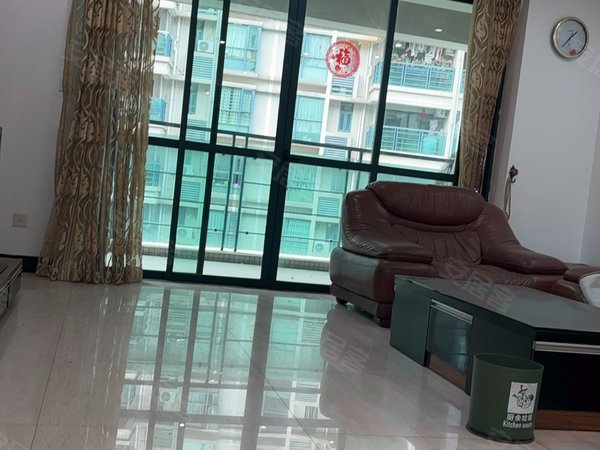 广州花都新区岭南公馆岭南公馆 家私家电齐全领包入住 随时可以看房