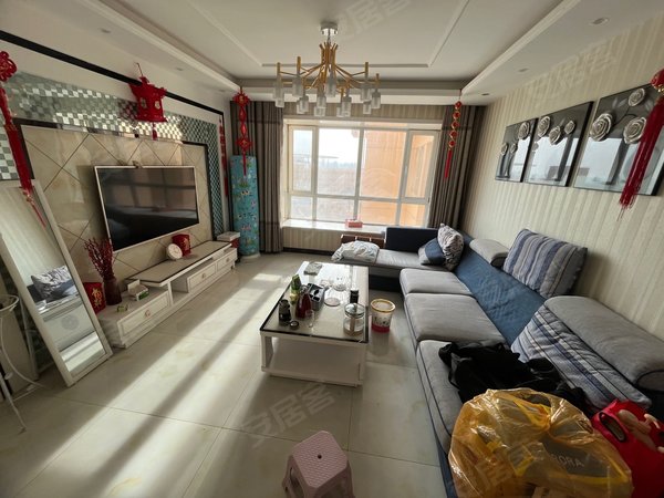 喀什喀什市喀什城区明宇广场住宅楼短租,月付,明宇广场,电梯中层,三室