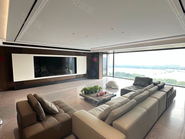 沈阳和平三好街尚景新世界沈阳豪宅 一线河景房 网红轻奢大平层