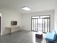 桂林临桂一院两馆澜湖国际三房 2空调 电视冰箱洗衣机 家具家电齐全 拎包入住出租房源真实图片