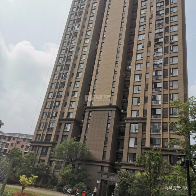 难得一见的户型,总价低,朝向好,力高澜湖郡二手房,95万,3室2厅,1卫,89