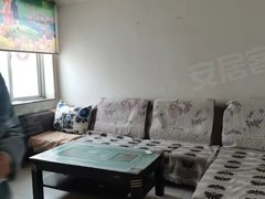 金地家园6楼75平米，两室，简装，带家具500元月