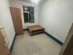 沂源城区银座二中附近三楼年6000可议出租房源真实图片