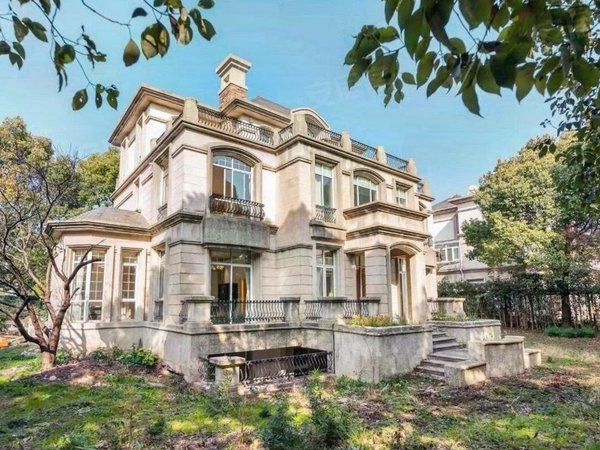 上海长宁西郊公园绿谷别墅绿谷别墅 精装修五房 可办公,可居家,价格可