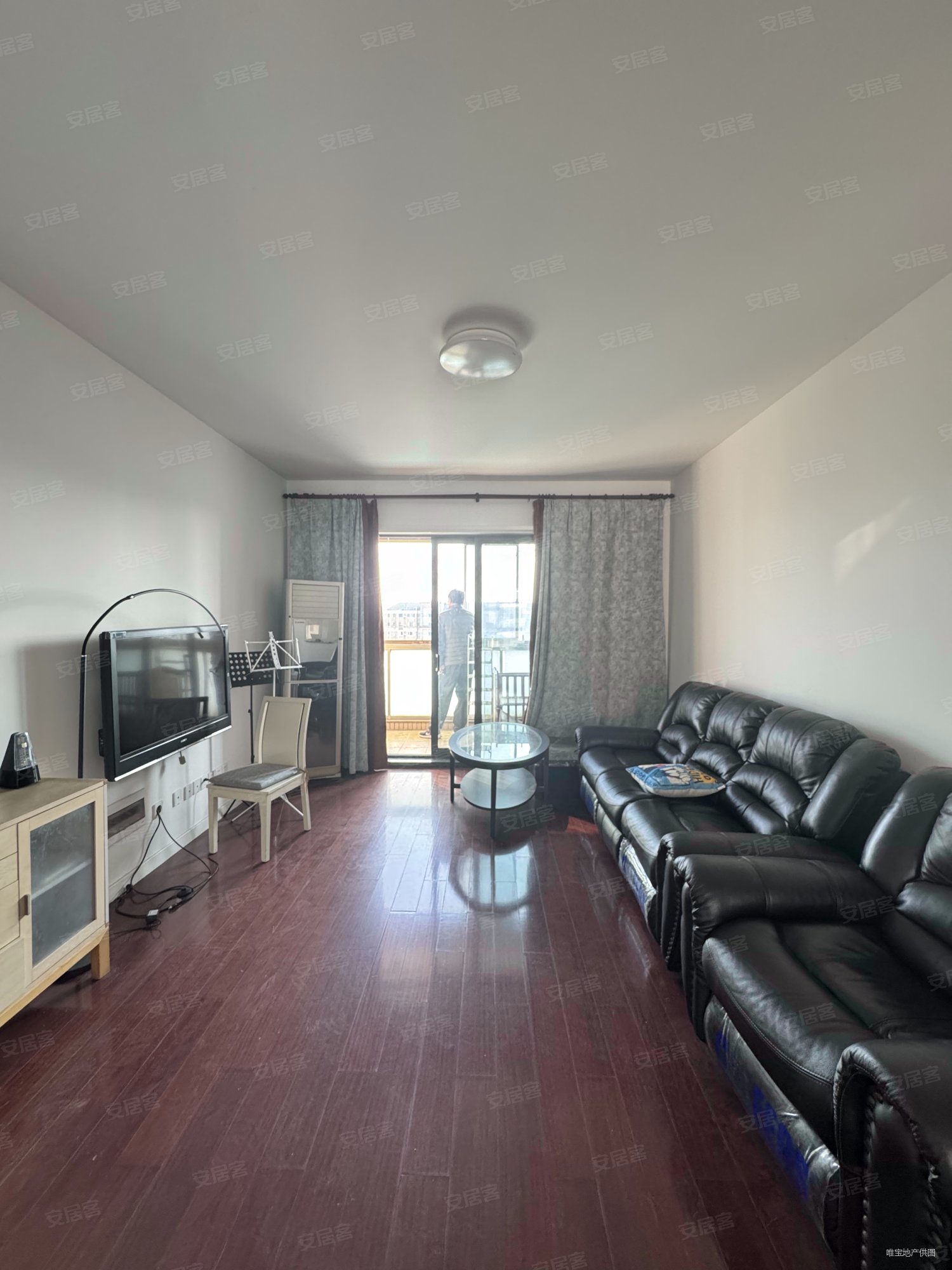 张江汤臣豪园二期2室2厅2卫107.56㎡南北1020万