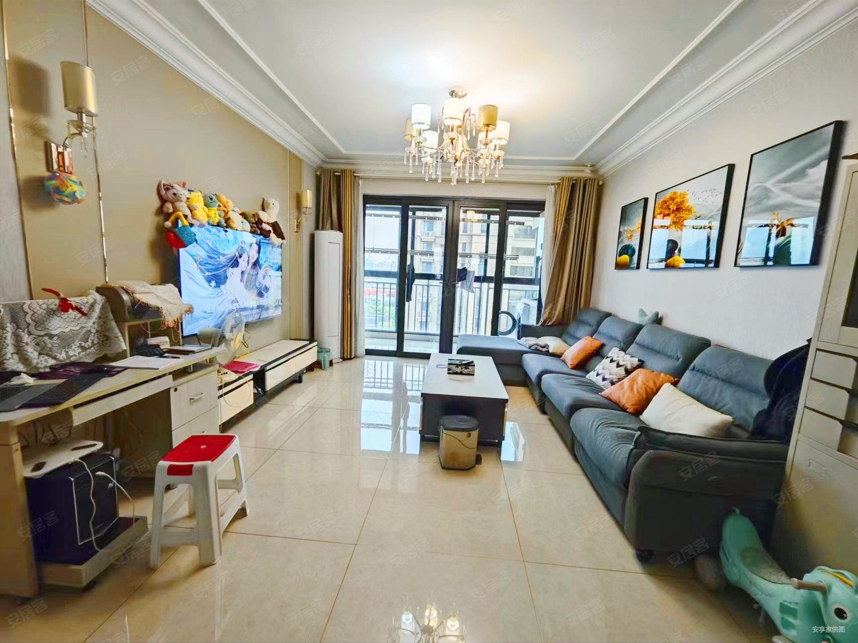 无锡房产网>无锡二手房>锡山二手房>东北塘二手房>恒大御澜湾>1706