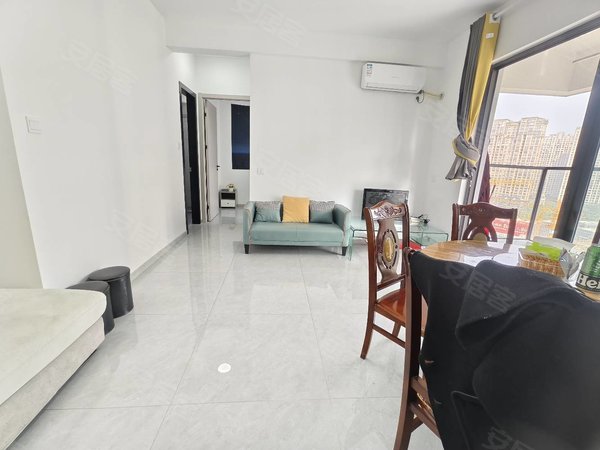 福州长乐吴航中发首府一期长乐首占新区 中发首府一期 精装电梯2房