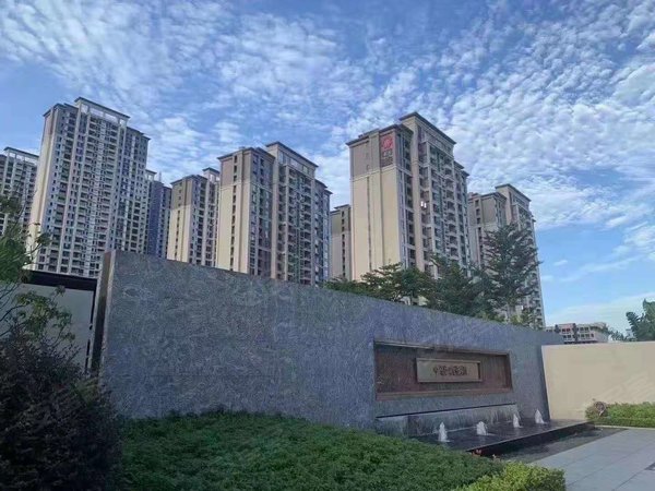 泉州惠安黄塘镇中骏珑景阁实拍 中骏珑景阁3期毛坯出租1500元可议价