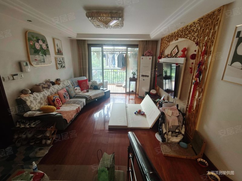 电梯三房,价格可谈,碧林湾(公寓住宅)二手房,910万,3室2厅,2卫,130.