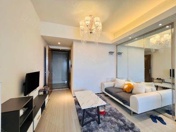 湘阴富川ceo大厦南湖广场 名门世家 富川ceo大厦 精装修一室一厅 拎包