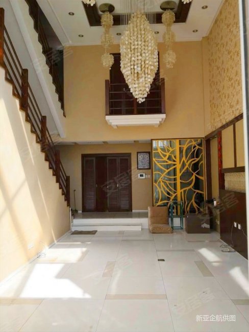 滇池边 联排别墅 带100平花园 滇池南郡,滇池南郡二手房,950万,7室3厅