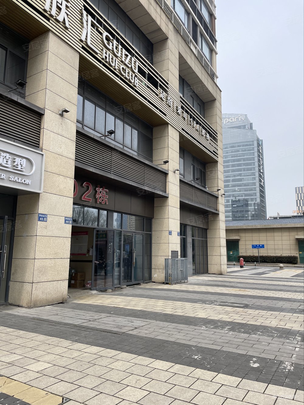 22万谈地铁500米梦享城单身公寓自住办公多套16万起