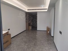 越秀物业租售中心 天悦云湖 3室2厅 87平 精装修 全齐