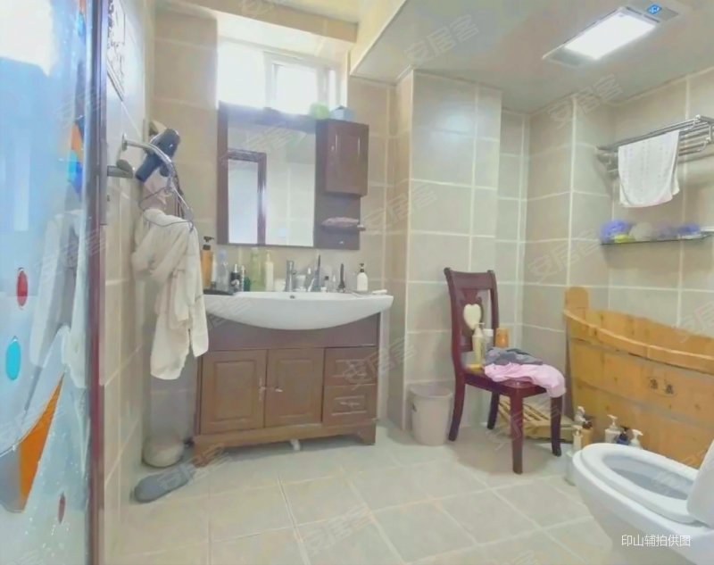 仅 108 w 来电就少30w 房东出国 仅契税 急~,太禾水晶城二手房,135万